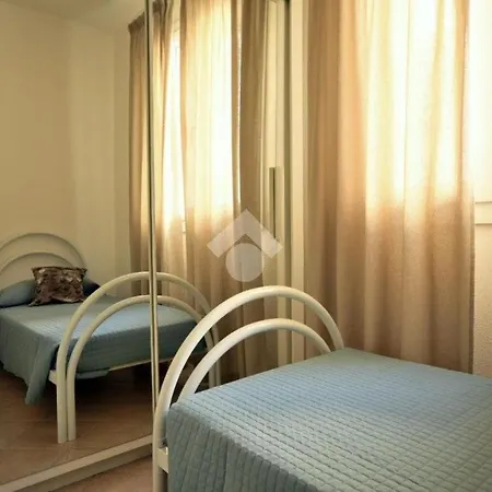 Casa Arborea Con Vista Mare *